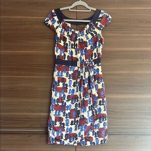 Buy or trade for a Size 4. Mint Jodi Arnold 100% silk dress Size 2. GUC